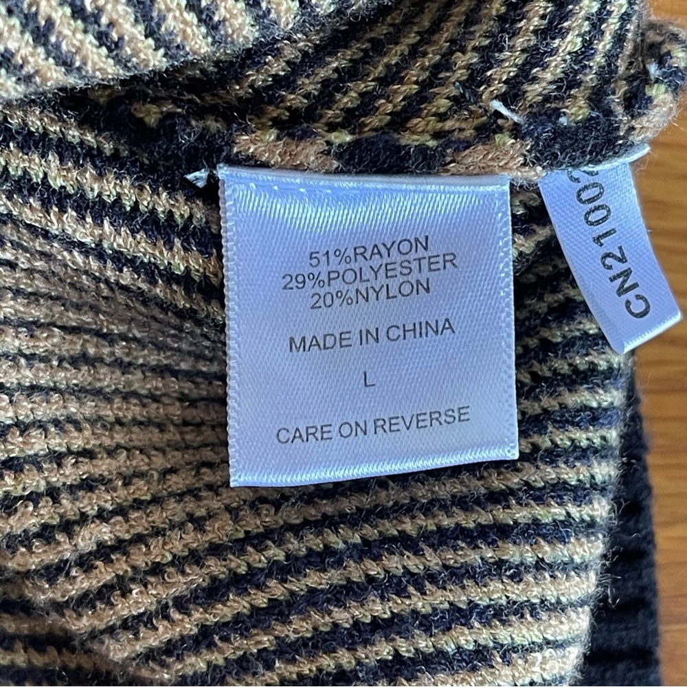 Gabrielle Union Plaid Sweater Vest Size L - Picture 6 of 9